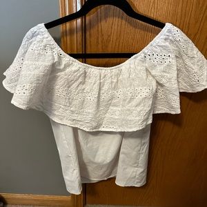 Women’s sleeveless top